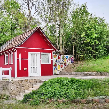 Naturcampingplatz - In Der مكان تخييم *