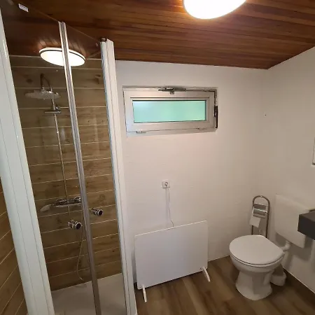 Naturcampingplatz - In Der * باد ميرغنثيم