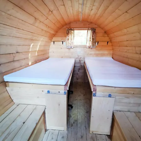 Naturcampingplatz - In Der مكان تخييم *